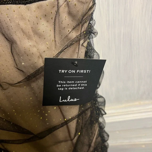 Elegant Black and Cream‎ Women's Dress - Picture 9 of 12